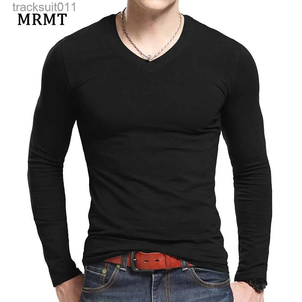 Erkek Tişörtler Lycra Pamuk Erkek T-Shirts Uzun Sle V Boyun T Shirt 2023 MRMT Erkekler Pamuk T-Shirt Düz Renk İnce Sıkı Sıkıştırma L231208