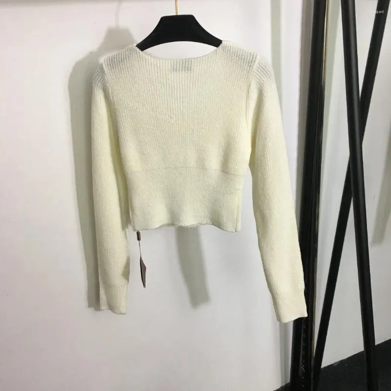 Cardigan à manches longues et col rond pour femme, tricot personnalisé avec bouton d'amour, N-062 2023