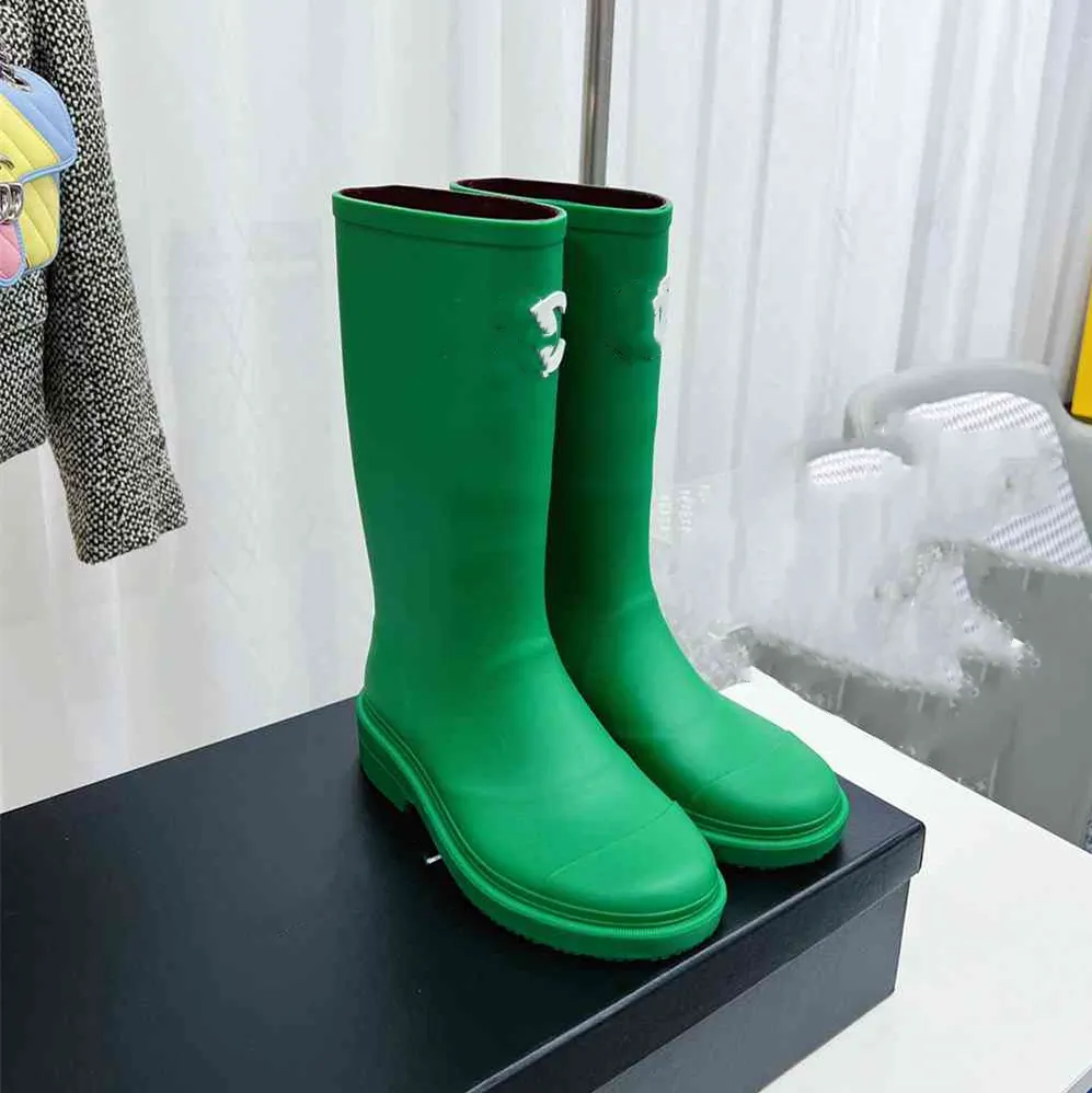 2023 Luxury Design Channel Rain Boot Elegant Perfect Cool Girl In Autumn Winter Alphabet Instant Casual Boots 23.12.8