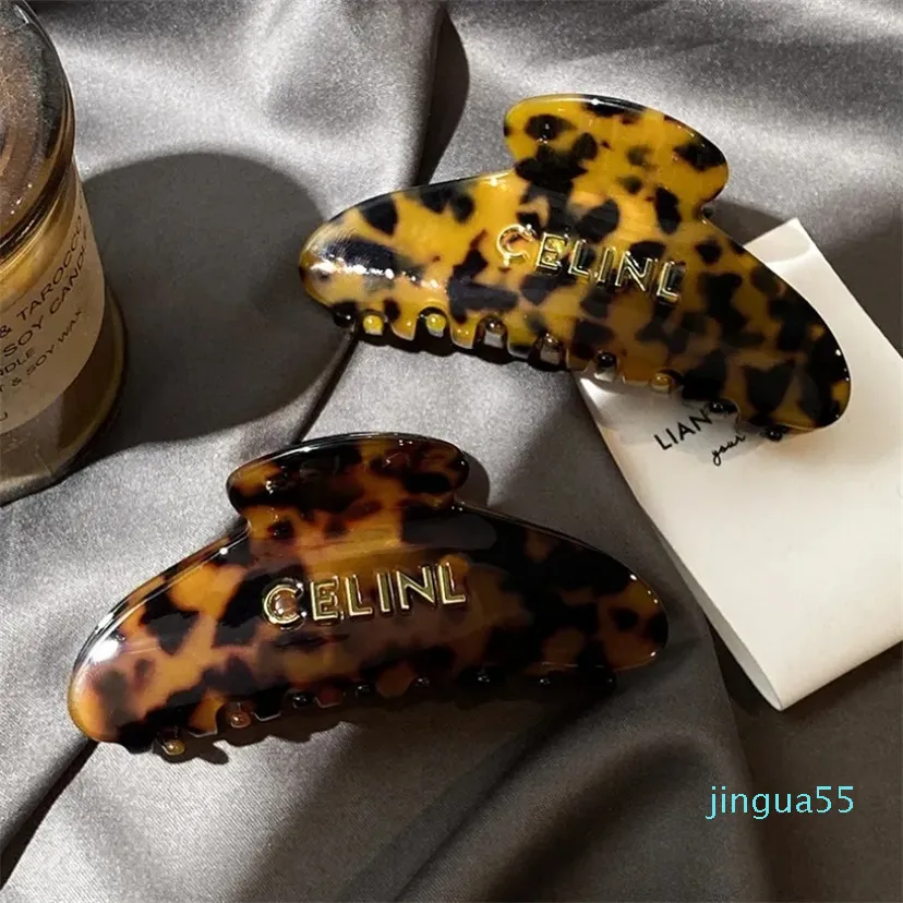Letter Hair Clip Leopard print color Vintage Style Shark Hair Clip Classic Trendy Hair Jewelry Girl Friend Gifts Face Washing Makeup