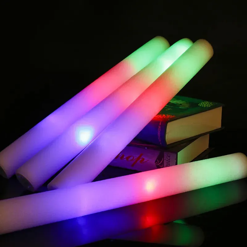 LED 장갑 12153060pcs 글로우 스틱 대량 화려한 RGB 폼 스틱 치어 튜브 Xmas 생일 웨딩 파티 용품을위한 어두운 빛 231207