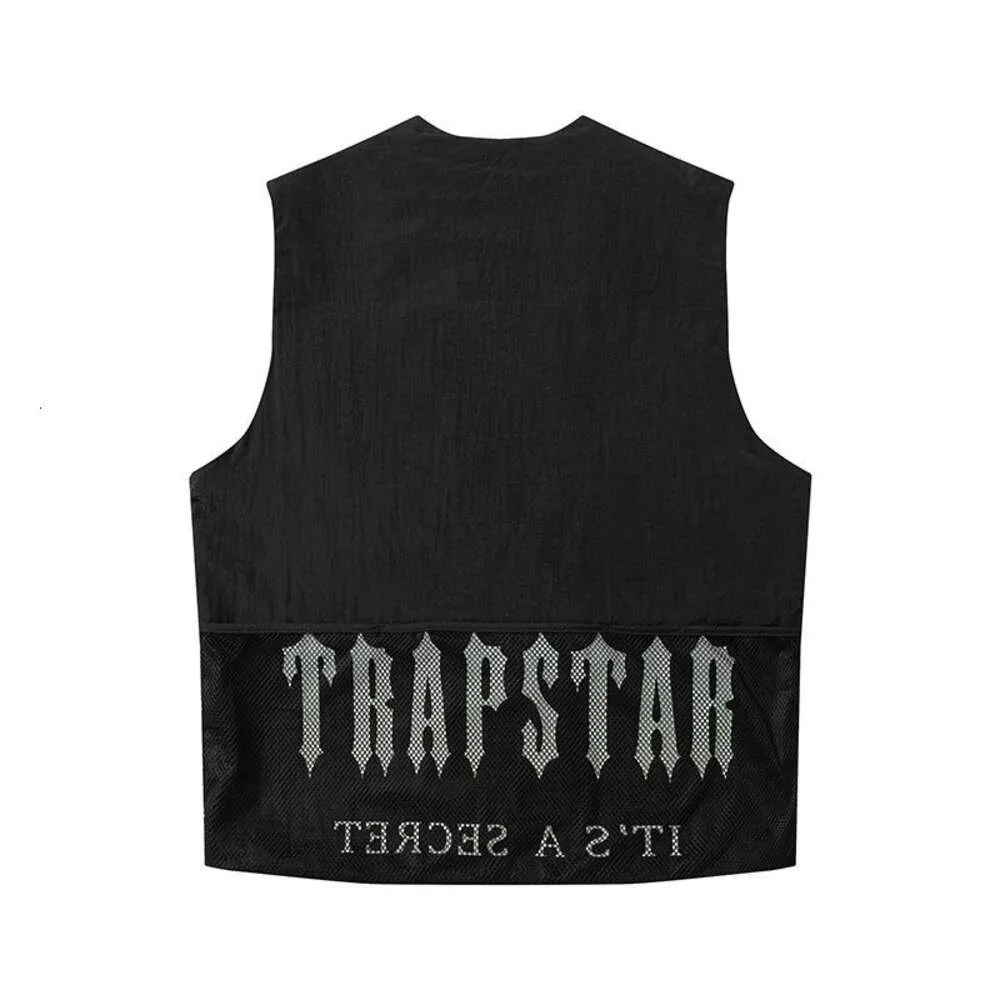 2023 Trapstar Spring and Autumn Multi Pocket Functional Work Wear fashion Casual Coat Outdoor Lightweight Sports Vest Ins 688ss