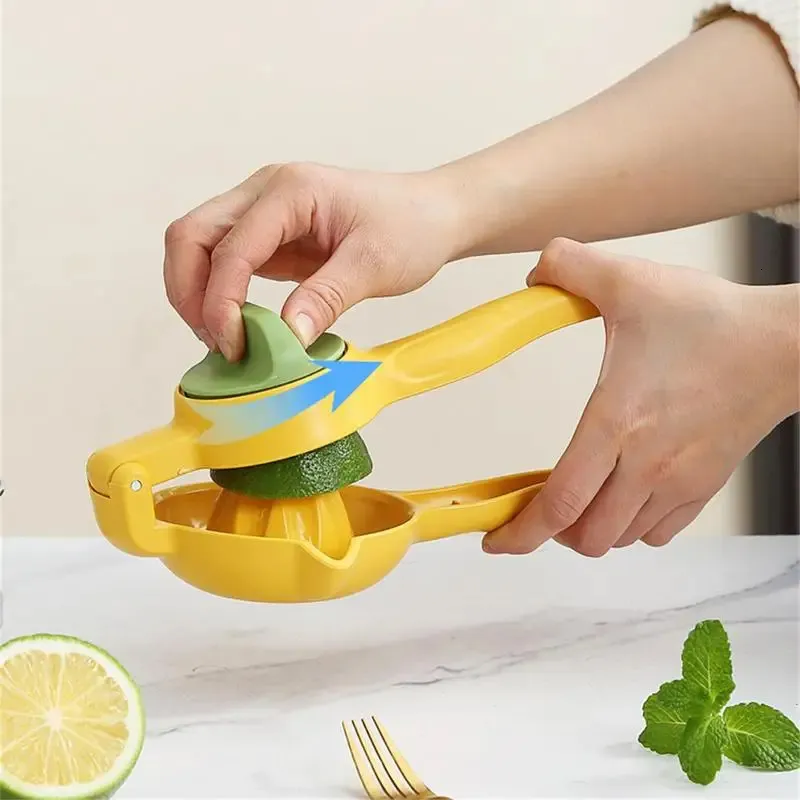 Spremiagrumi Manuale Portatile In ABS Verde - Estrattore Di Succo Per Arance, Limoni E Angurie - Facile Da Usare E Pulire - 3