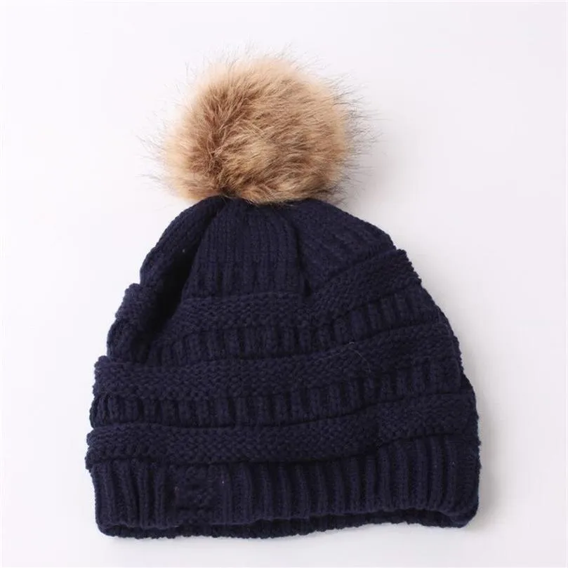 Marque hiver chaud plus épais doux extensible câble bonnets chapeaux femmes fausse fourrure Pom Pom tricoté Skullies Caps263w