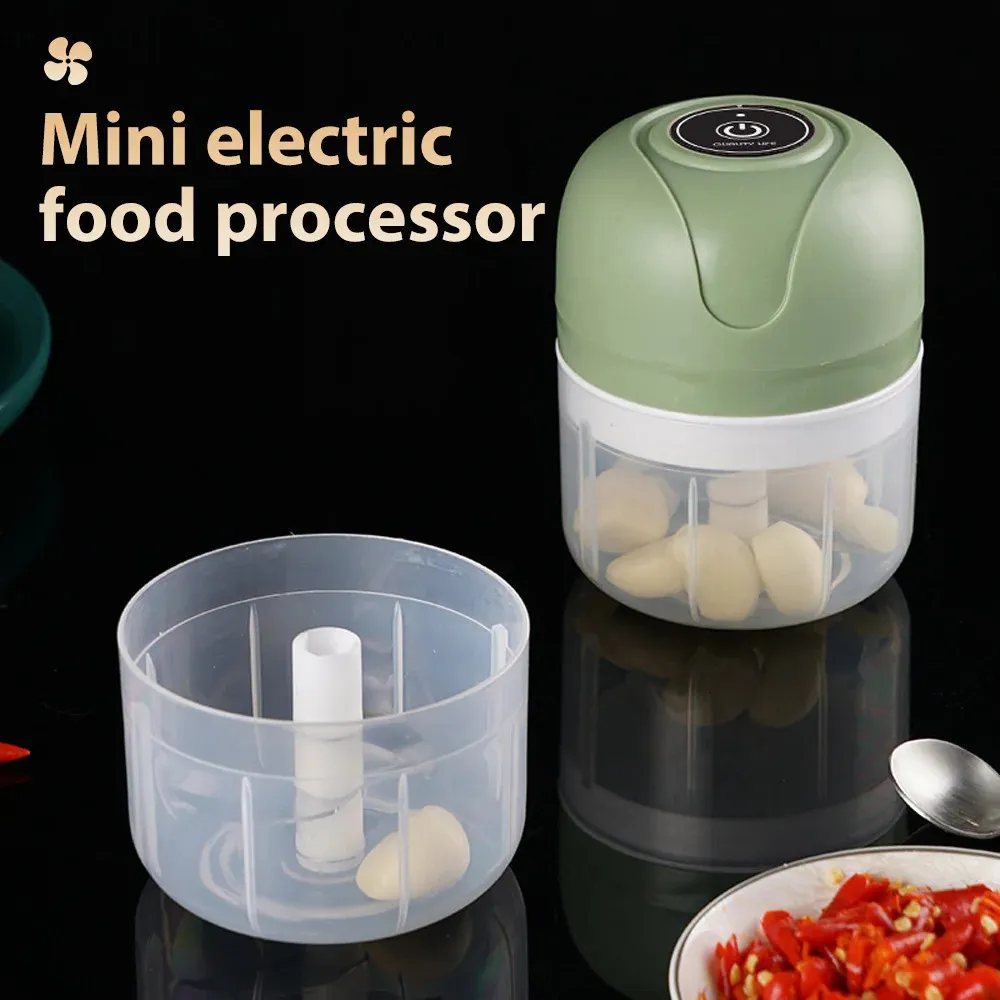 Fruktgrönsaksverktyg Mini USB Wireless Electric Electric Vitlök Masher 100/250 ml Press Mincer Vegetabiliska Chili Meat Grinder Mat Chopper Kök Tillbehör 231207