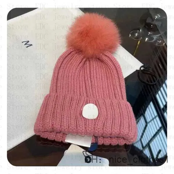 Bonnet/Crâne Casquettes Chapeaux de créateurs pour hommes Bonnet hommes casquette monclair chapeau monclair chapeau chaud chapeau hommes élégant lettre cachemire hiver chapeau casquette beanie pierre 8ZQU