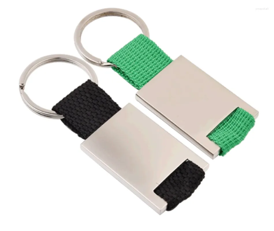 Porte-clés 1pc en alliage de zinc simple tissé porte-clés de haute qualité et créatif style moderne boucle accessoires à la mode à la mode quotidienne nous