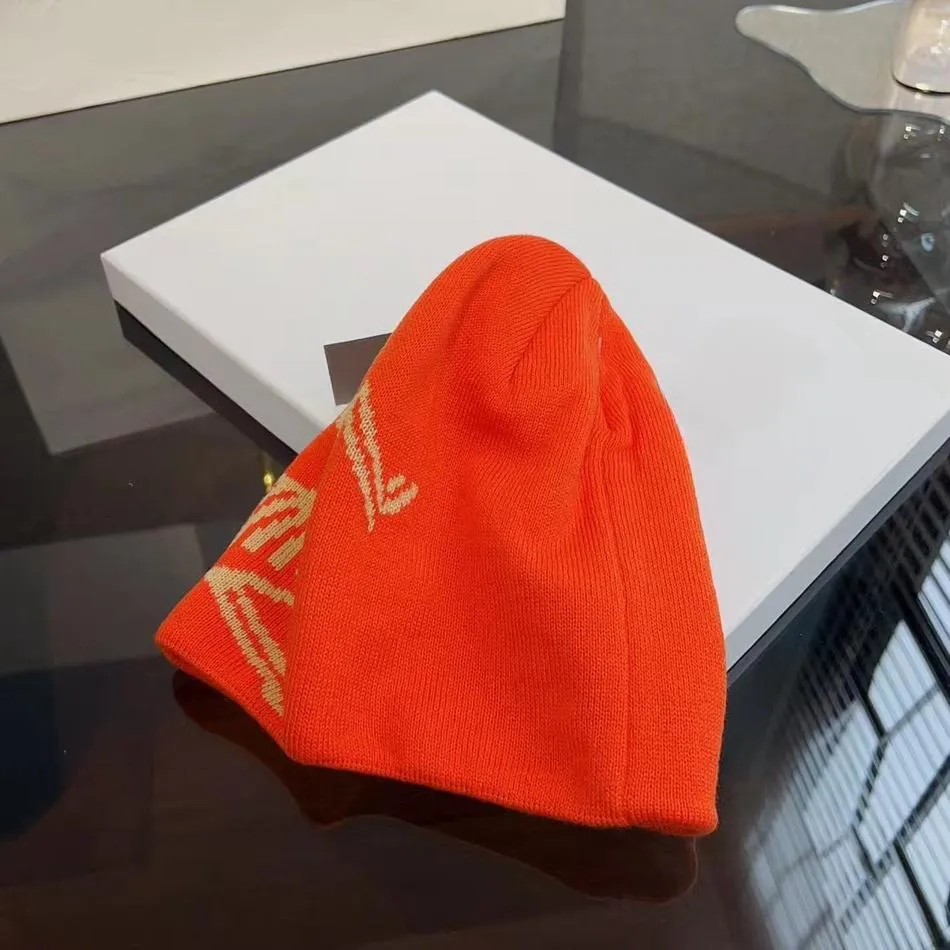 Beanie Skull Caps for Men and Women Knitted Dome Top Fitted Outdoor Hat ...
