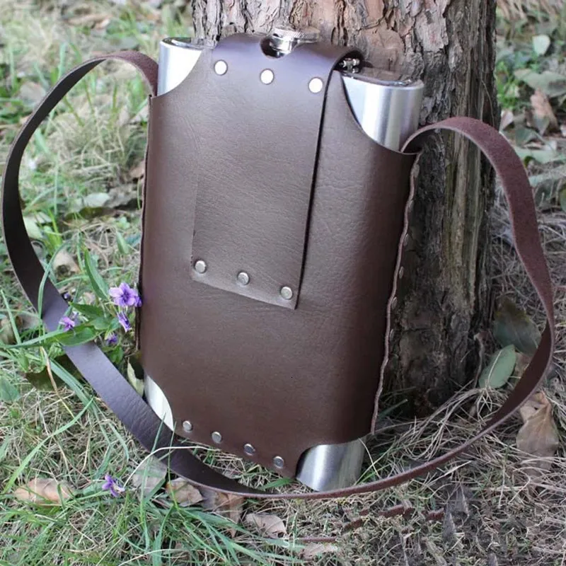 Hip Flasks Großer 64-Unzen-Flachmann mit Lederhülle, tragbarer Flagon-Weintopf für Alkohol, Whisky, Metallflasche, Aufbewahrungstasche für den Außenbereich, 231207