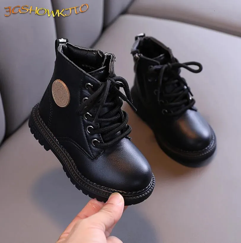 Laarzen Kinderen Jongens Schoenen Herfst Winter Leer Kinderen Mode Peuter Meisjes Warme Sneeuw 231207 Van 8 07 DHgate