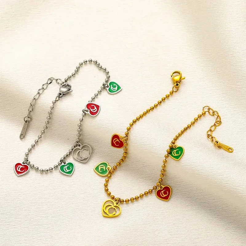 Bracciale di lusso placcato in oro 18 carati per regali d'amore da donna Designer di gioielli di marca Bracciale dal design classico in acciaio inossidabile per donna