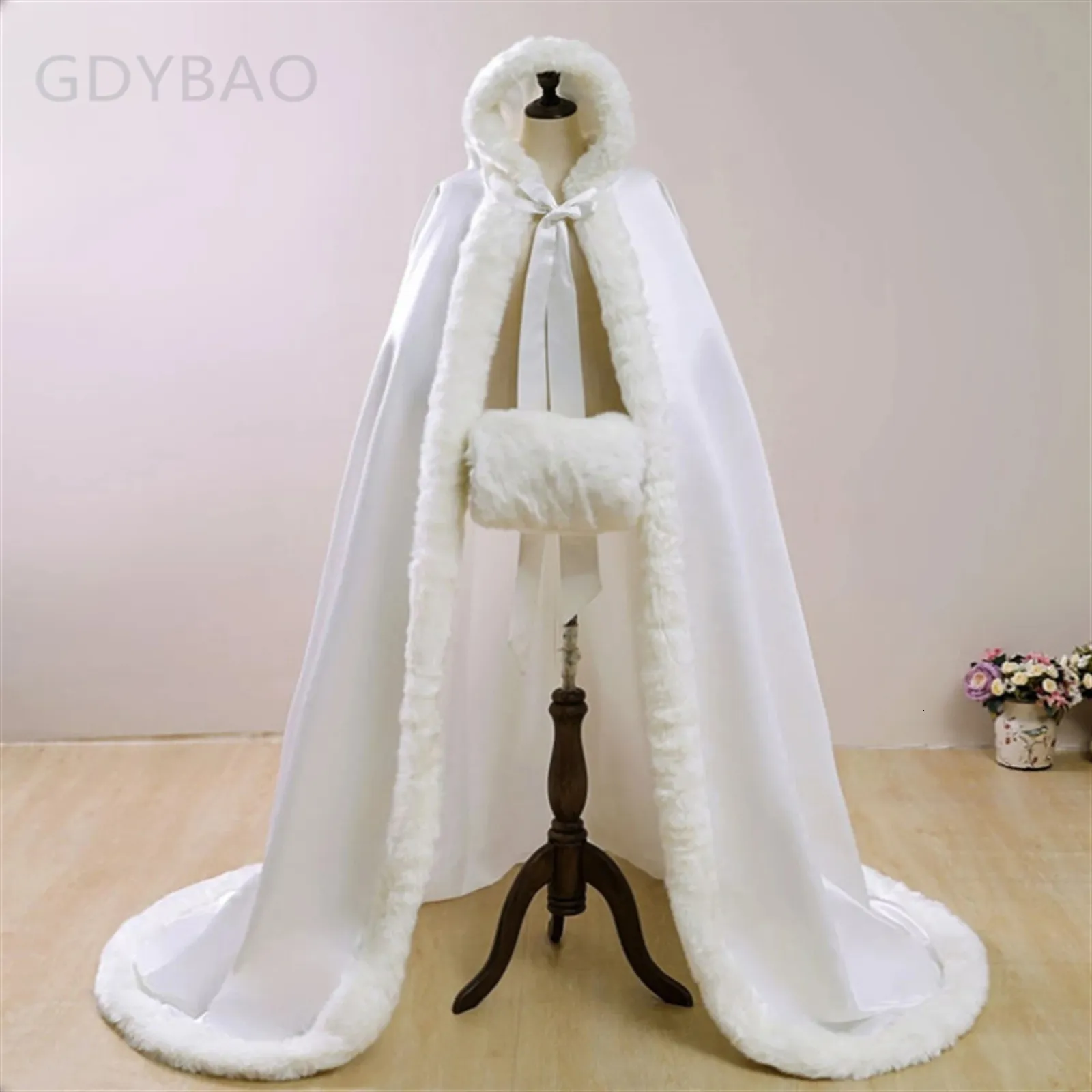 Mieszanki kobiet ciepłe przylądki ślubne zimowe futrne kurtka Kurtka Bożego Narodzenia podłogi płaszcza długie imprezowe ślub 231207