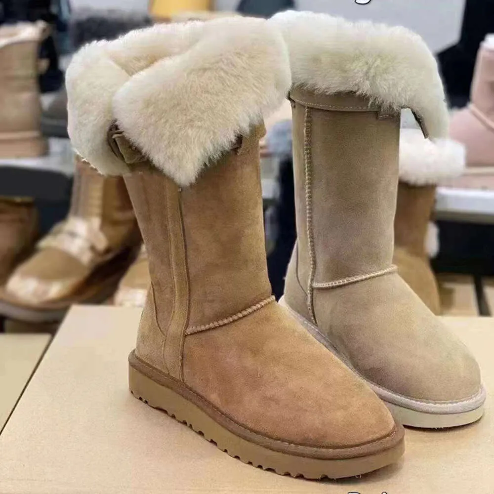 Botas de longitud media para mujer, zapatos de felpa de suela gruesa, de algodón, nuevos y gruesos, con un botón, invierno, 2024