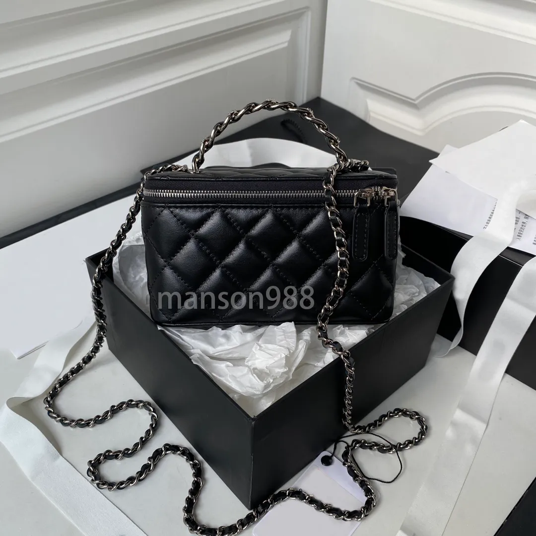 10A Ayna Kalitesi Tasarımcı Zinciri Omuz Çantası 17cm Gümüş Rhinestone Tutma Tote Torba Deri giyilebilir lüks crossbody çanta iç ayna kozmetik çanta