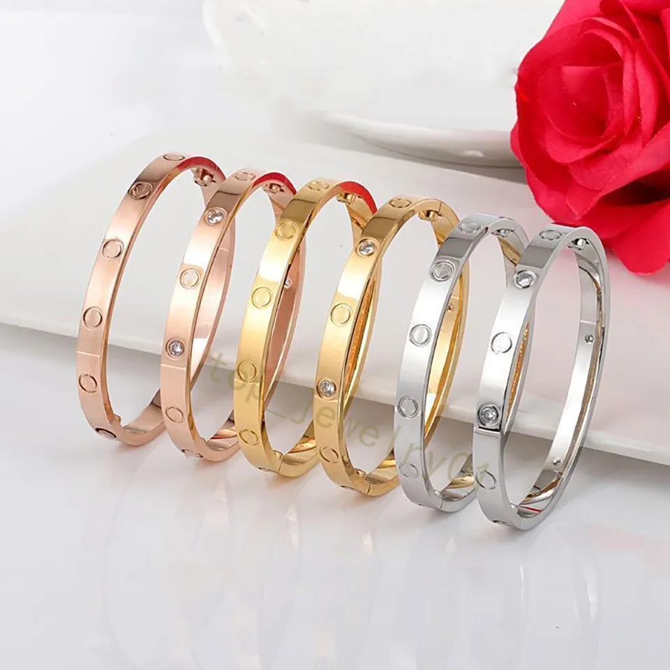 gouden damesarmband Heren gepersonaliseerde armband designer sieraden mode-sieraden anti zweet en anti-fading damesarmband Hot selling maat 17CM