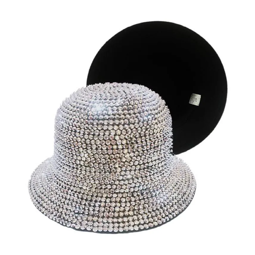 Szerokie brzegowe czapki zimowe kobiety Bling Rhinestone Bucket Hat Prosty Fell Panama z pełnym regulowanym diamentem Jazz Whole236u
