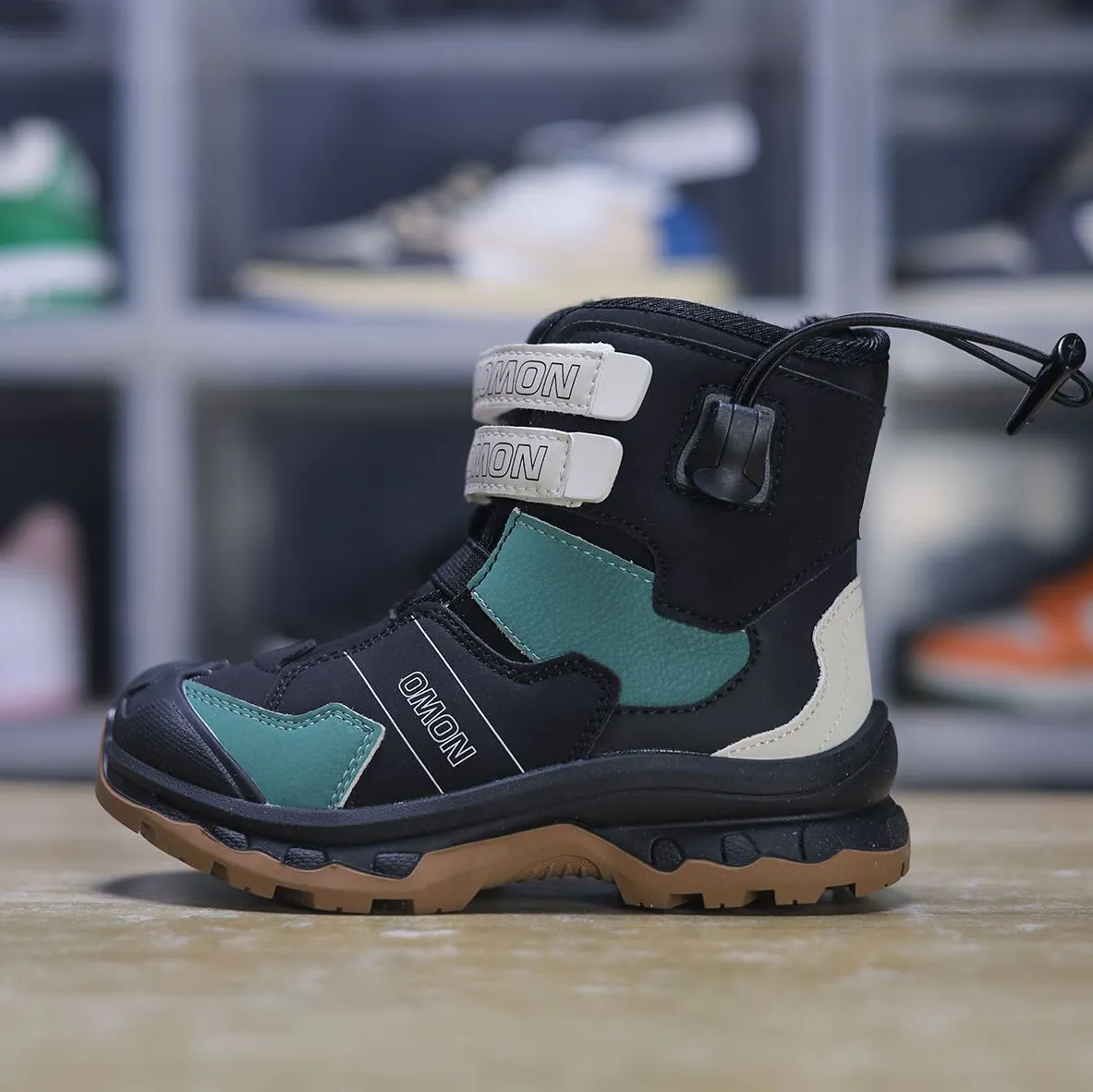 Mountain boots clearance fashion