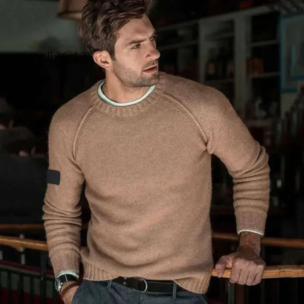 2023 Stone Sw Autunno e inverno Nuova Europa Gli Stati Uniti Casual Top da uomo Moda giovanile Solid C D Commercio all'ingrosso 2 pezzi Sconto del 10%