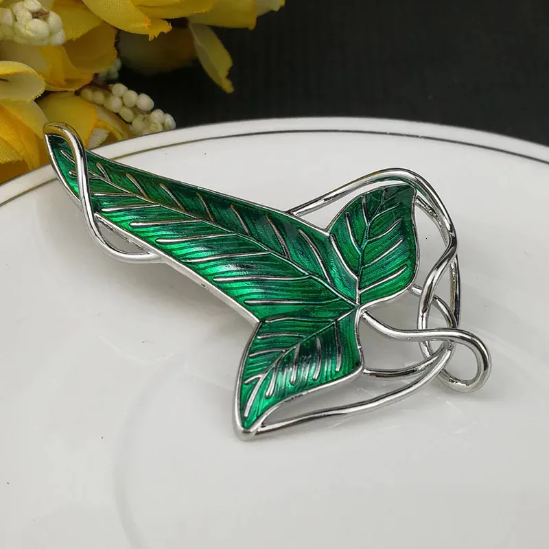 Broche Feuillage En Alliage Doré - Style Intemporel, Occasion Comme Neuf