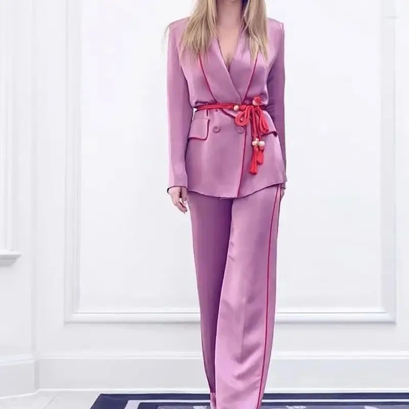 Vrouwen Tweedelige Broek Roze Jas Vrouwen Pakken Sets Blazer Broek Dames 2 Stuk Glanzend Satijn Sjaalkraag Met riem Dubbele