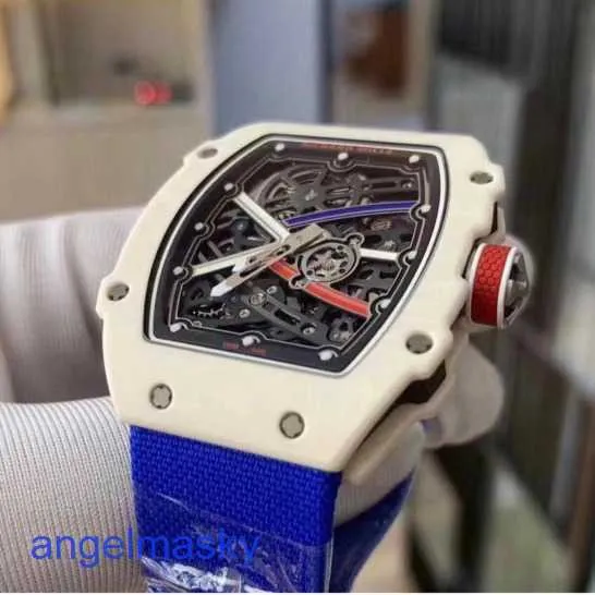 Sport Mechanical RM Watch RM67-02 Automatyczne uzwojenie Extra Płaska, najcieńsza cienkość ergonomia Elegancka zegarek ramka obudowa w kwarcu TPT Caseband in Carbon TPT M6VE