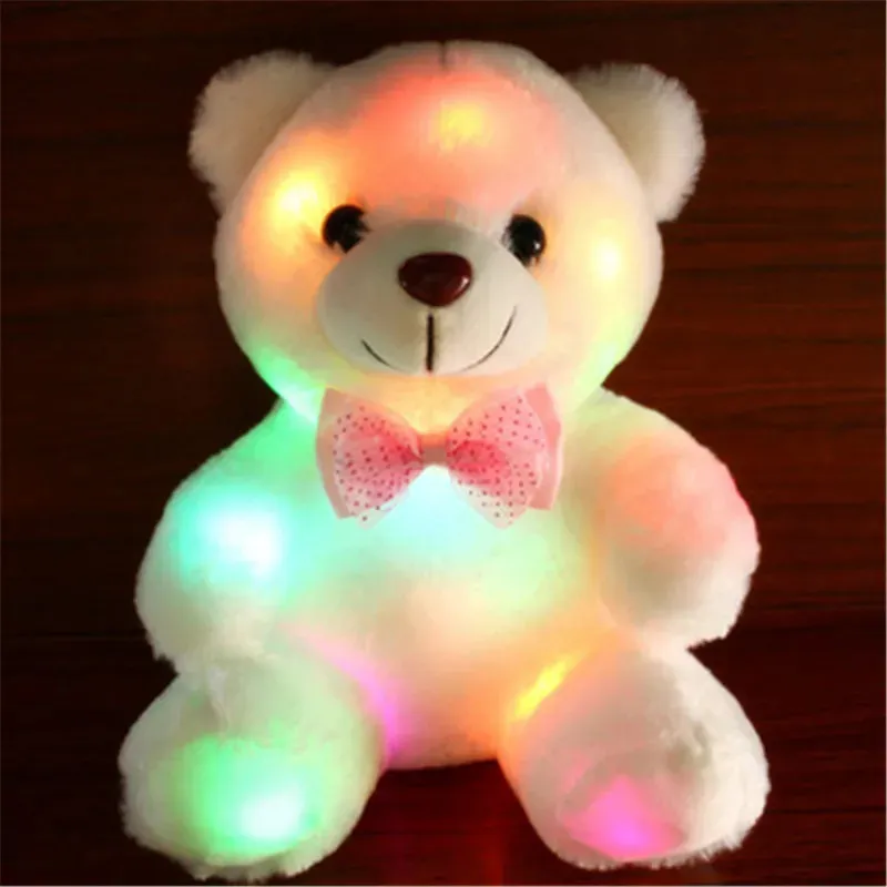 Plush Light Up Toys 22cm ملونة متوهجة دمية مضيئة طفل محشوة إضاءة الدب Bear جميلة كرار كاريكاتير هدايا عيد الميلاد للفتيات 231207