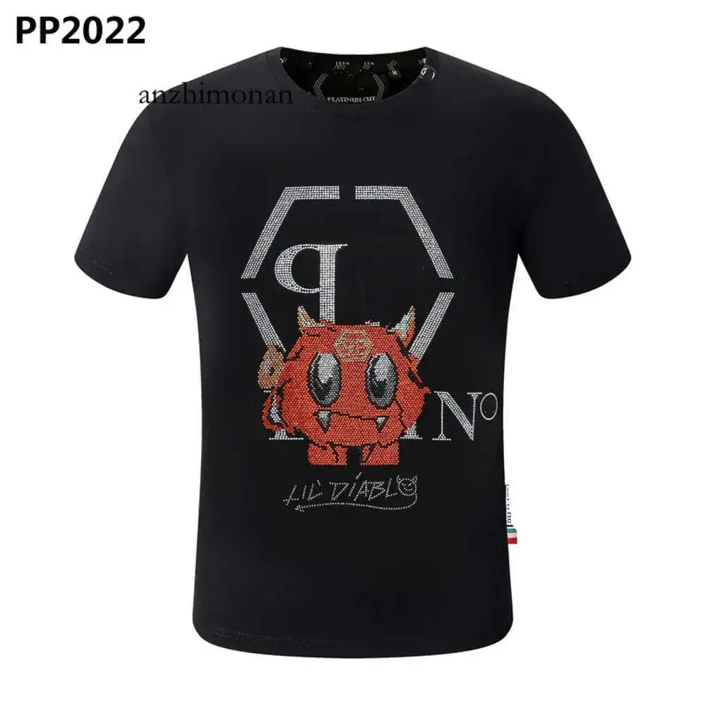 Phillip Men Phillip Pleins Plain Plain Designer New Designer Designer Style Men t-shirt Philipps Skull Diamond T Short Sleeve Dollar Brown Bear Brand 303