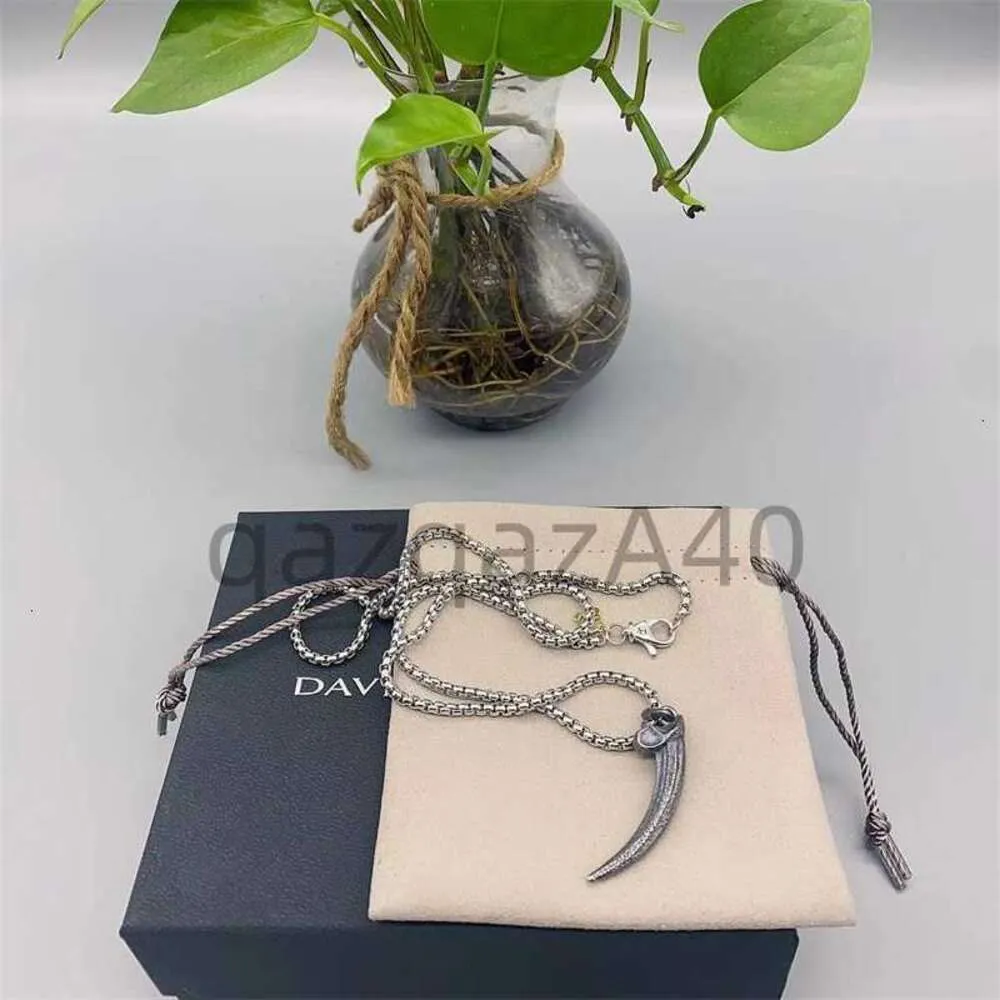 Halsketten mit Anhänger, modische Herren-Designer-Kette, personalisierter Luxus-Schmuck, Ochsenhorn-Anhänger für Männer, Geburtstag, Jahrestag, Geschenk. Halsketten