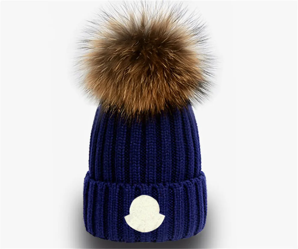 Designer clássico outono inverno gorro chapéus novo estilo homens e mulheres moda universal malha boné outono lã ao ar livre quente crânio bonés M-6