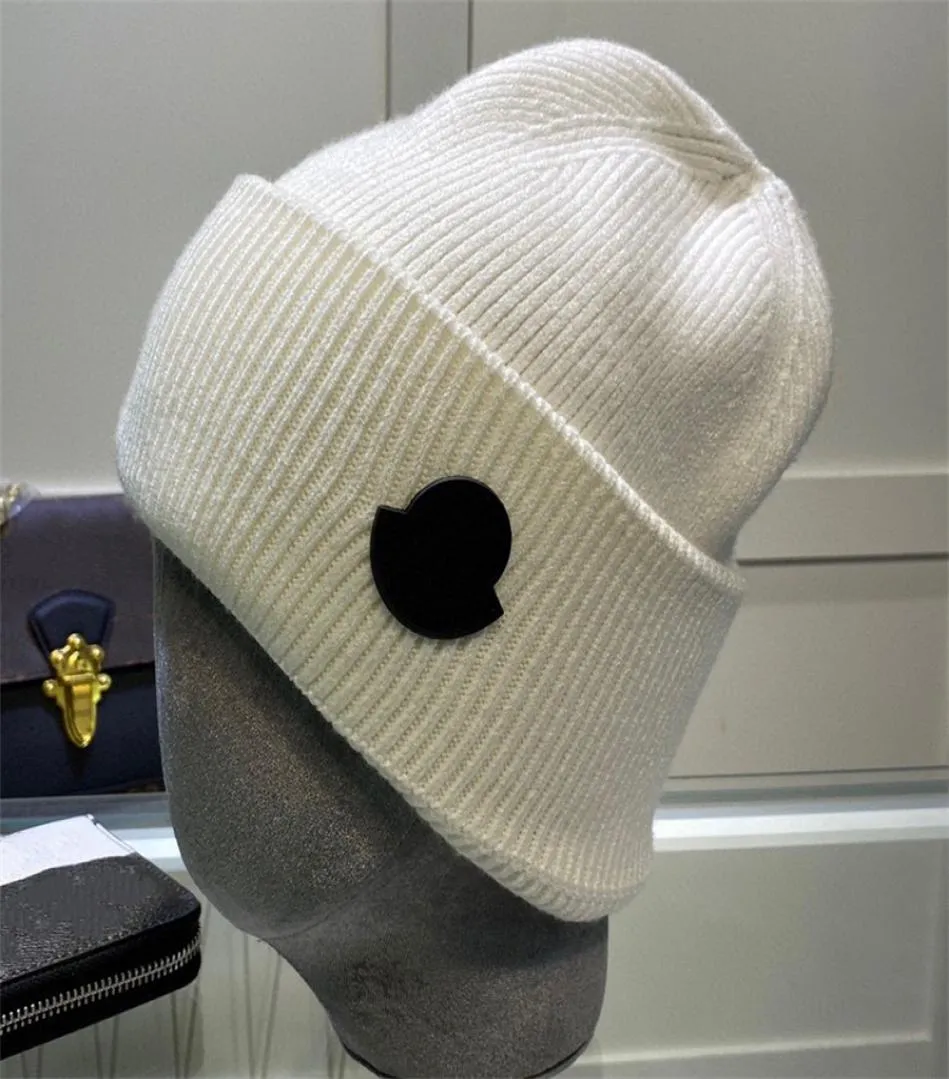 럭셔리 니트 모자 브랜드 디자이너 비니 모자 남성 여성 가을 ​​겨울 울 두개골 캡 캐주얼 패션 15 색상 2207208