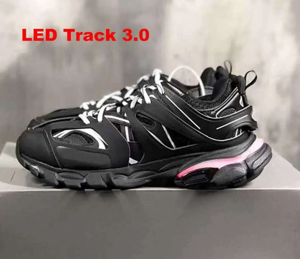 Chaussures habillees Designer Led Track 3 3.0 Chaussure Hommes Femmes Baskets Triple Noir Blanc Rose Bleu Orange Jaune Vert Tess. Gomma Sneaker Pistas Esportivas YI102