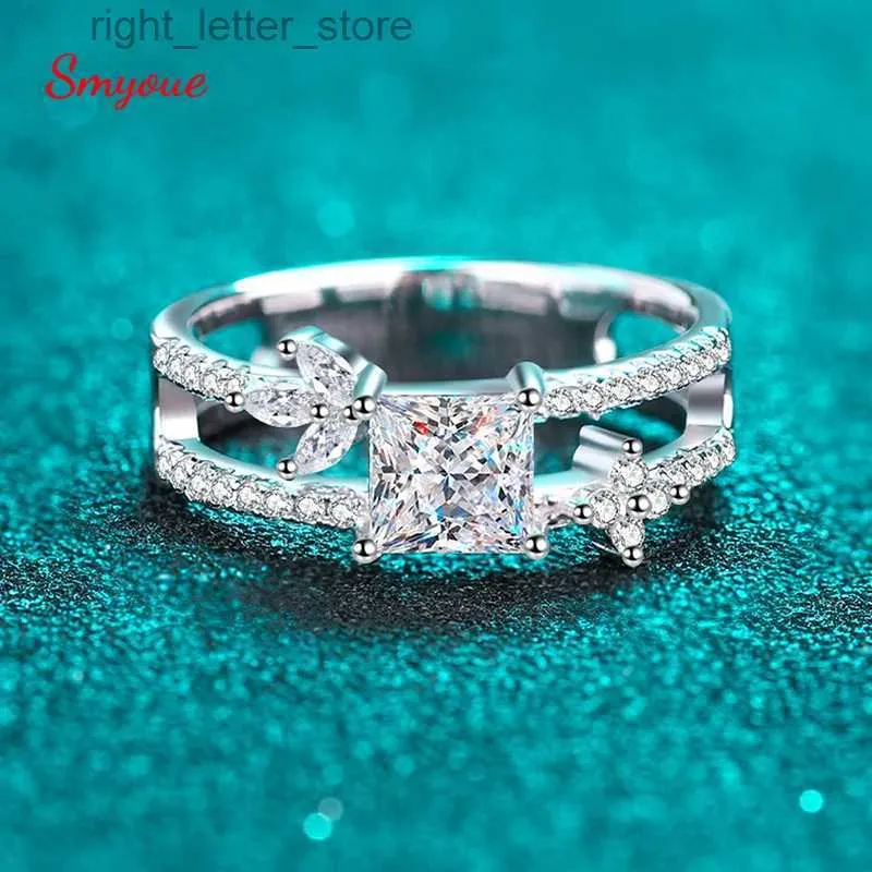 With Side Stones Smyoue 1ct Princess Cut Moissanite Wedding Ring for Women Bridal Sets White Gold Solid Silver Band Lab Diamond Luxury Jewelry YQ231209