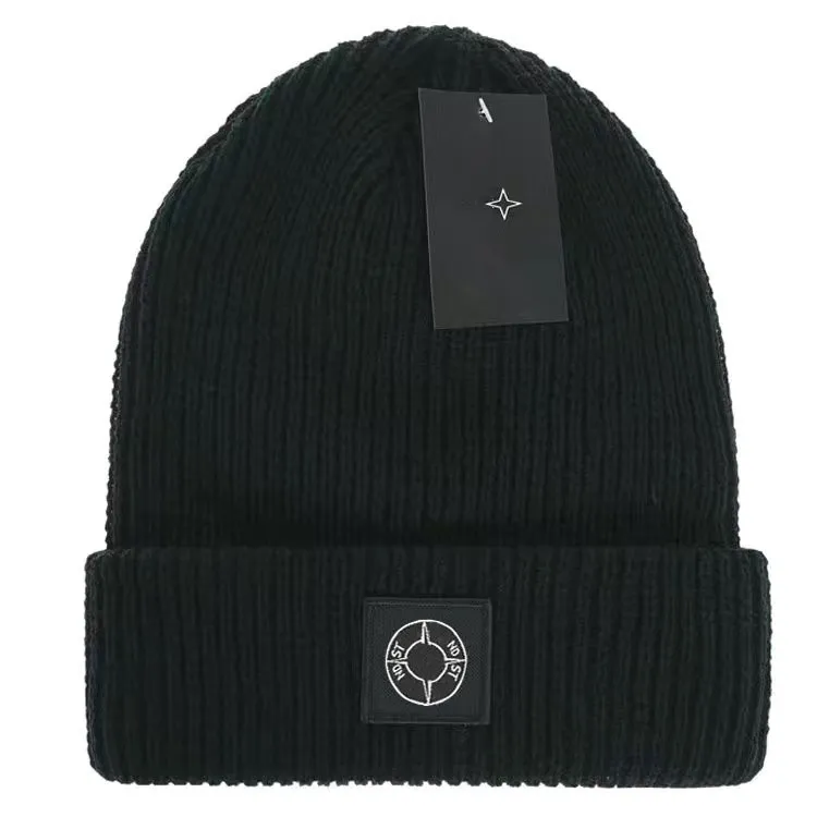 designer beanie luxury beanie black hat ribbed knit fall and winter warm fleece hat men and women with the same couple cap