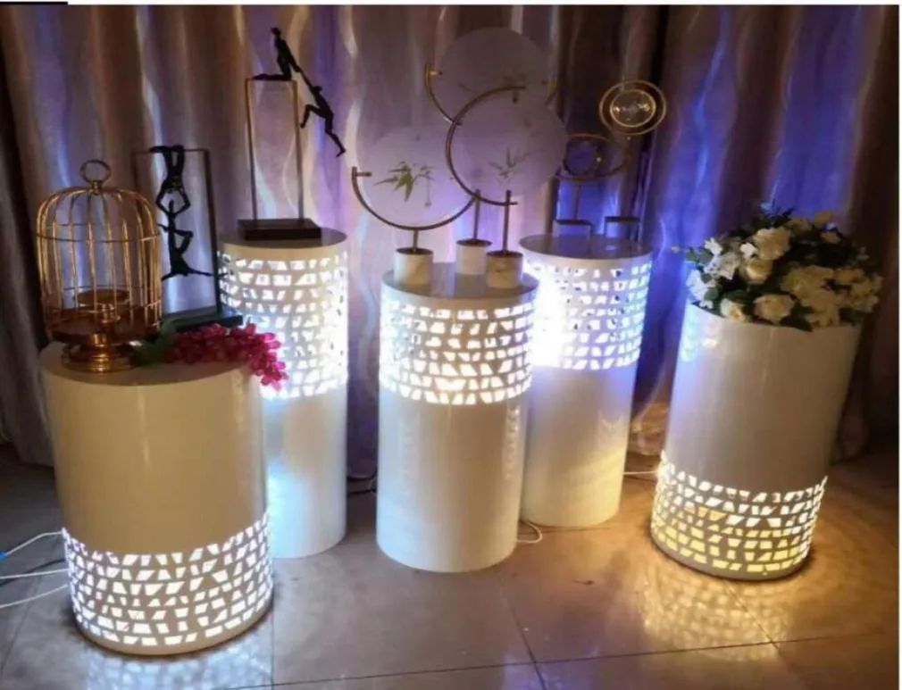 Party Decoration Round Light 5pcs Risers White Iron LED Cylinder Plinth Display Pedestal Wedding3682734