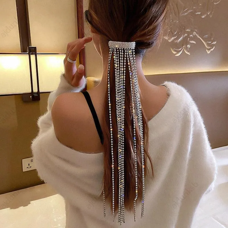 hot Metal ins style Triangle Hair Clip with Stamp Women Girl Triangle Letter Radiant sparkling diamond tassels High Quality multiple color