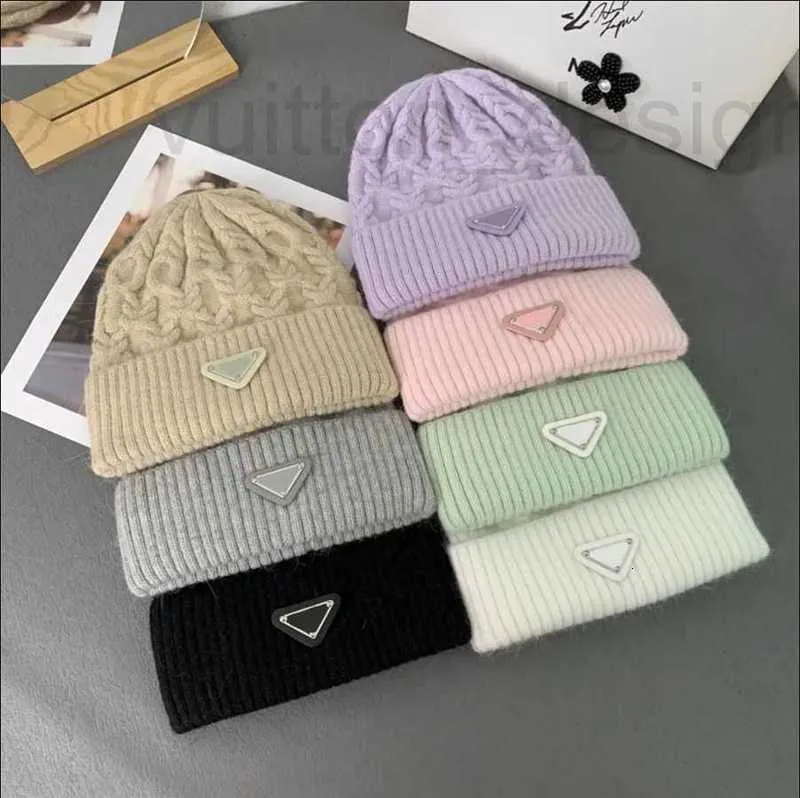 Berretti con teschio/teschio Designer Brand Cappello di moda Inverno caldo lavorato a maglia Protezione per le orecchie Casual da uomo e da donna Sci all'aperto ATIS