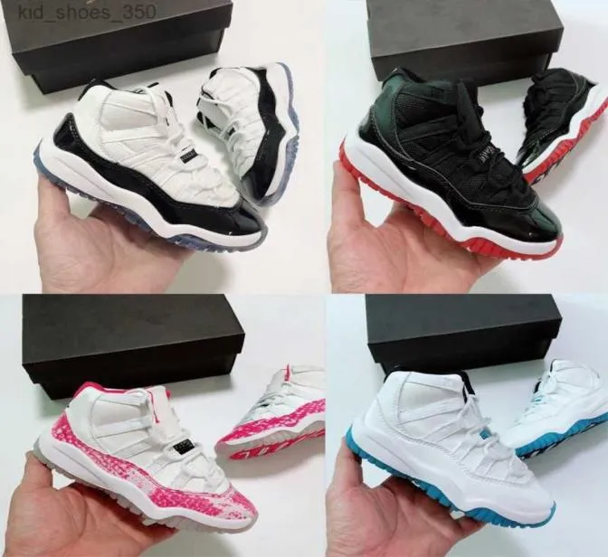 Newborn concord 11s clearance