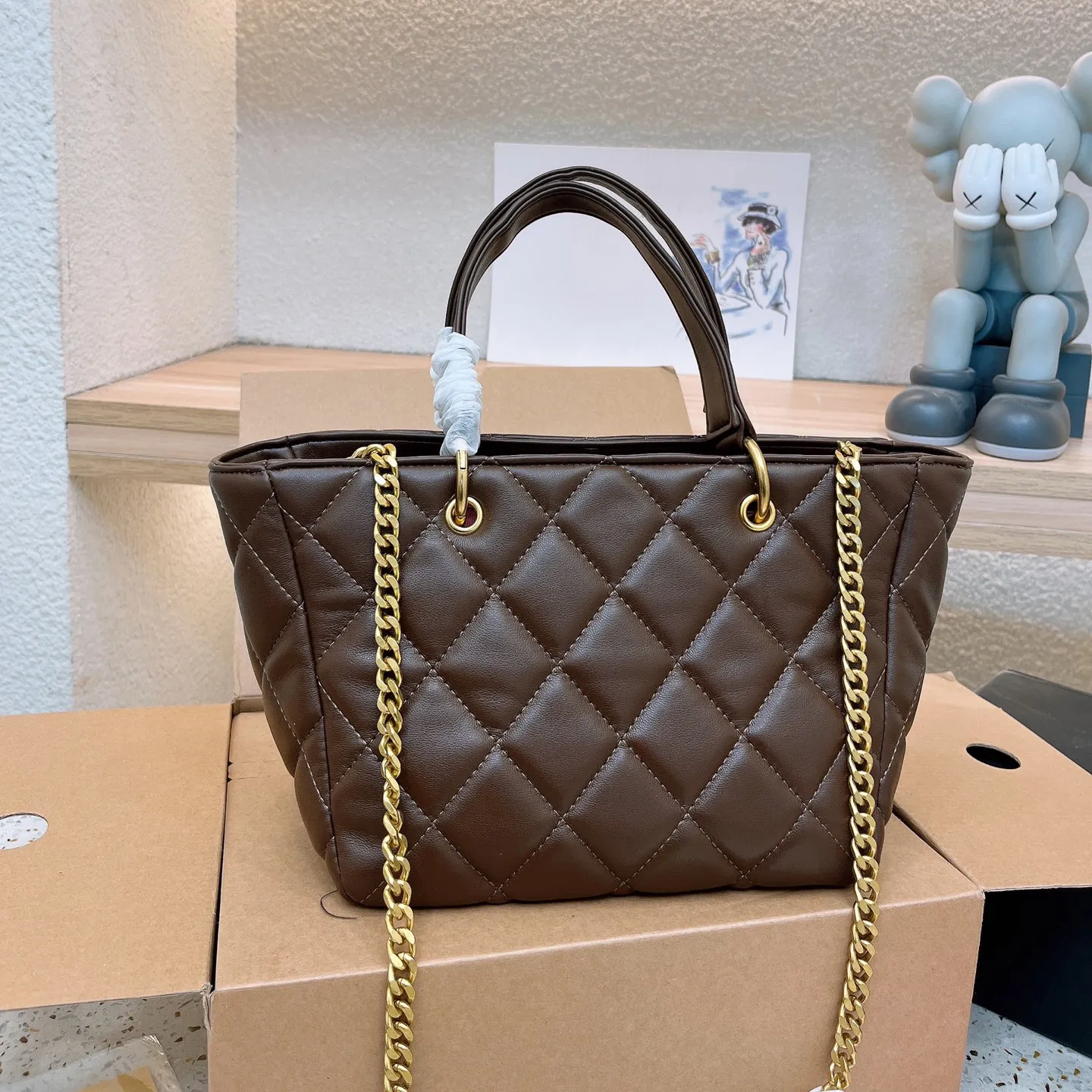 Mom clearance brand bags
