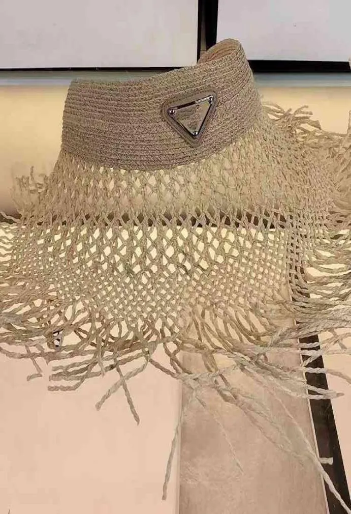 Chapeau de créateur Caps Caps Bords rugueux Grand avant-toit Lafite Herbe tissé à la main Top vide naturel Women039s Summer Beach pour les vacances an5032819