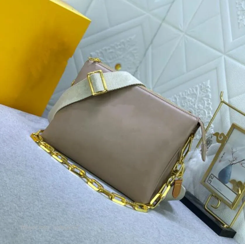 Partihandel högkvalitativ designer Kvinnor handväska lyxväska handväska med box modekoppling med kedje präglade mönsterblommor bokstäver
