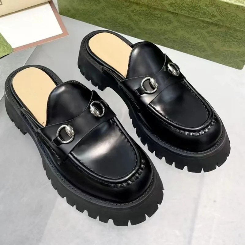 New Fashion Unisexl Slippers Luxury Designer Classic Brand Horsehead Buckle Headband Slingback Outdoor Shoes Rubber Thick Sole Anti Slides Couple Loafers Shoes
