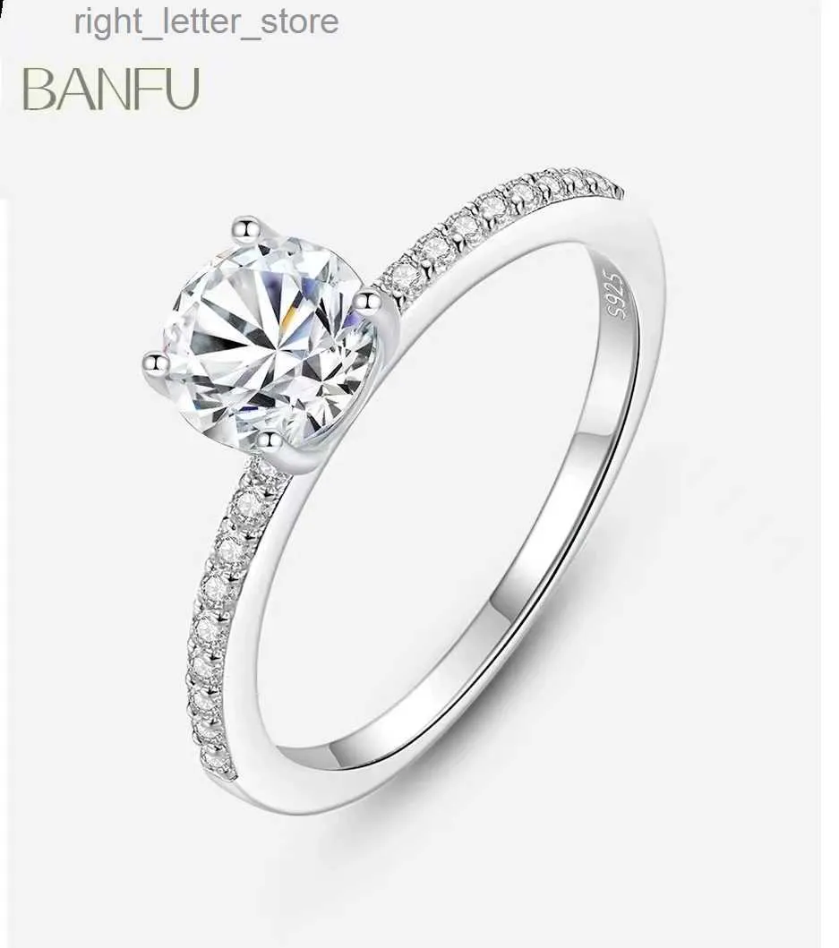 사이드 스톤즈 결혼식 약혼 Moissanite Ring Luxury GRA 인증서 여성을위한 스털링 실버 1 스털링 실버 Fine Jewelry YQ231209