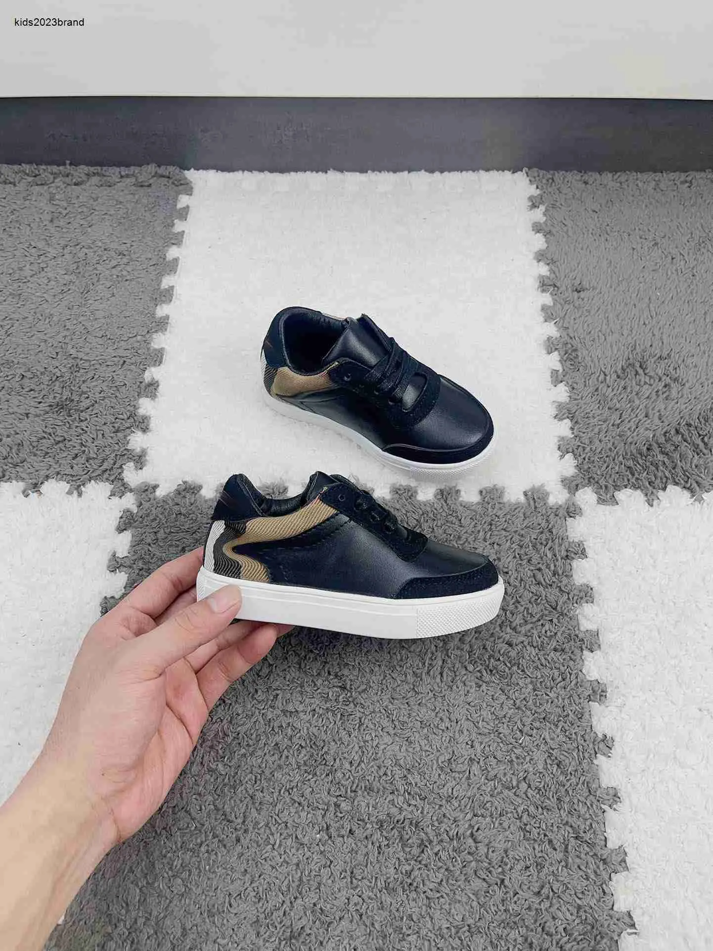 Schoenmaat 26 new arrivals