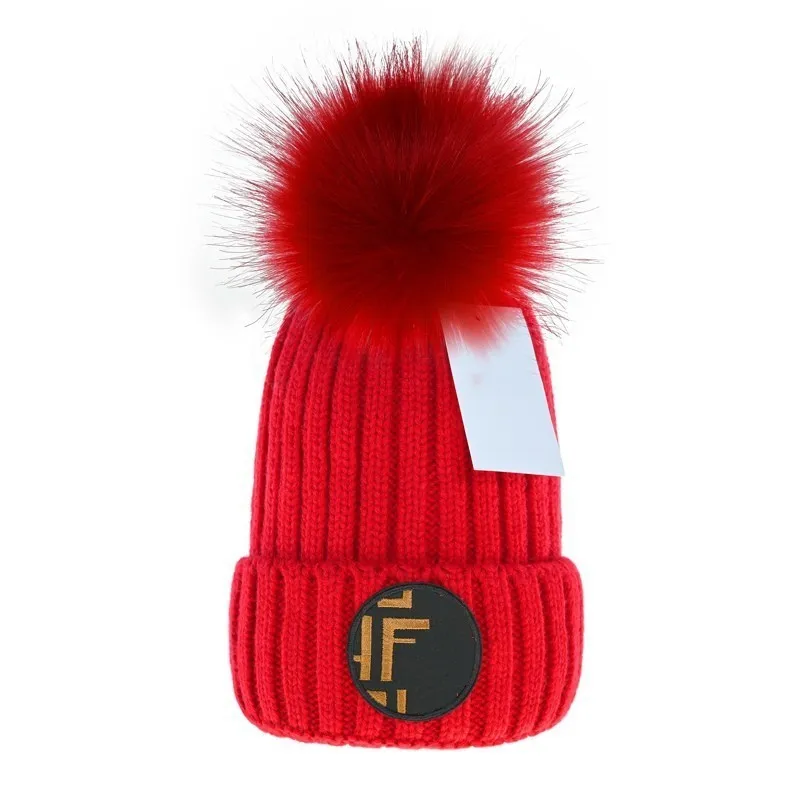 2023 Uomo Inverno Cappello lavorato a maglia Designer di vendita caldi Beanie Donna Berretti con teschio Cappelli da neve caldi Cappelli da alpinismo da viaggio FD7