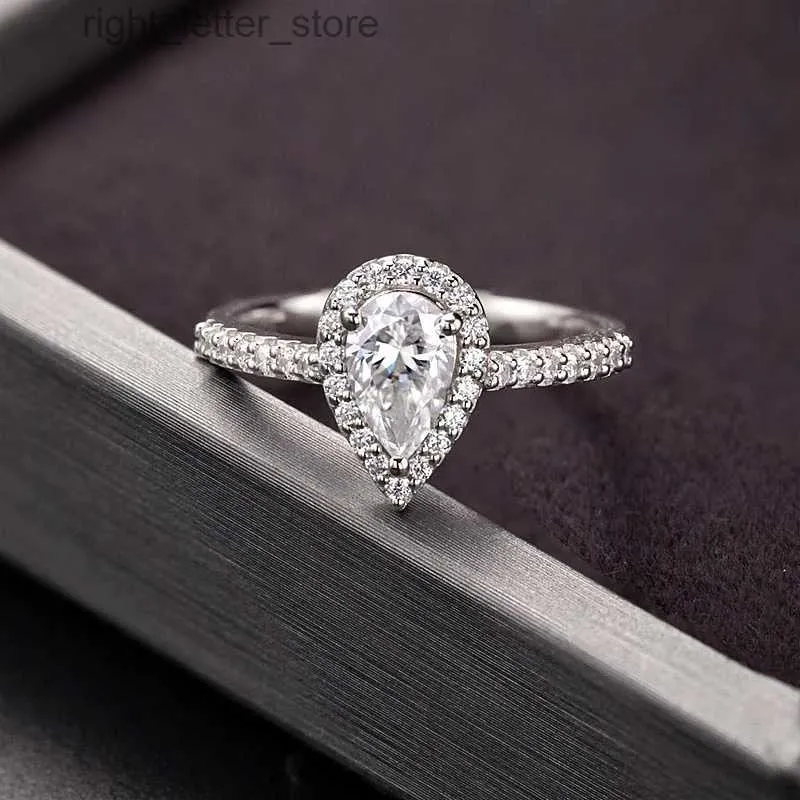 مع الحجارة الجانبية Zoca 925 Sterling Silver 1ct moissanite حلقة إسقاط شكل solitaire الماس السيدات المجوهرات الراقية مشاركة الزفاف yq231209