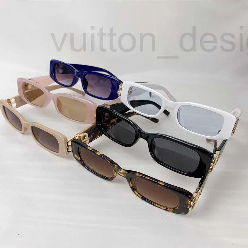 Lunettes de soleil Designer Marque Mode Petit Rectangle BB Femmes Hommes 2022 Design Dames Skinny Outdoor Shopping Shade Rétro M78U