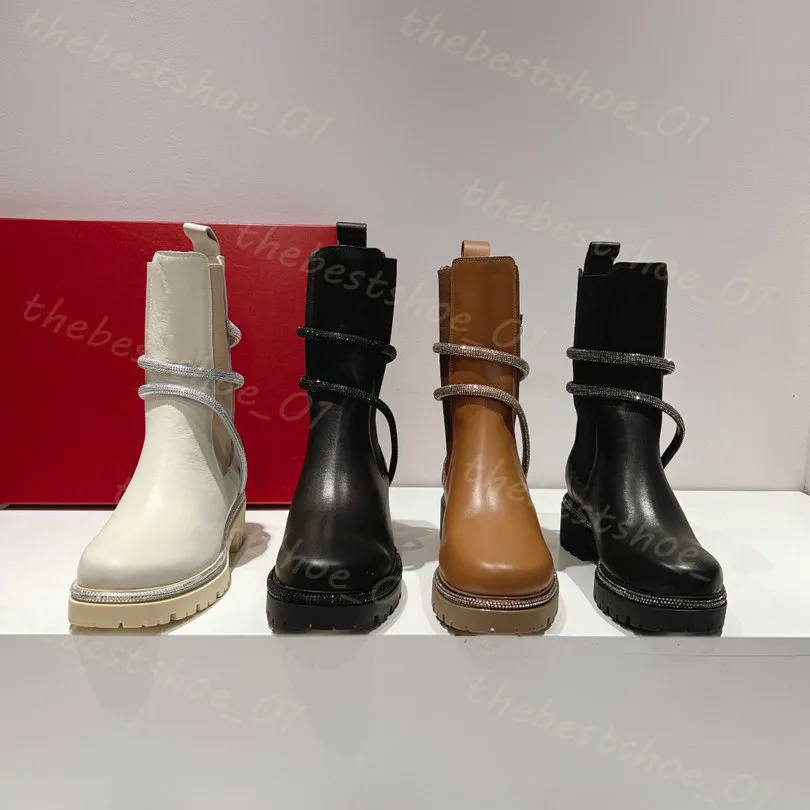 Bottes de créateurs Bottes en cuir de marque de mode de luxe pour femmes Nouvelles bottes Chelsea Baskets Triple Noir Blanc Bottines classiques en caoutchouc Bottes Martin de luxe