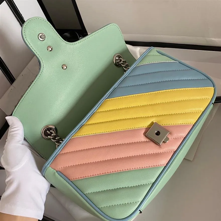 2021 DESIGNER COSMETIC BAG lato letter Chain Wallet line zipper cover coin fashion Quilted Handbag armpit nylon square interior 44224O