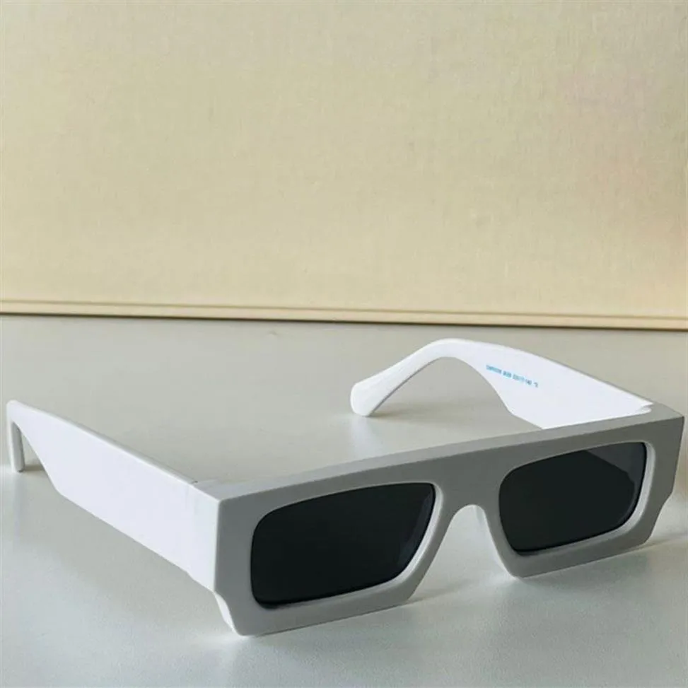 22SS Rectangular Classic Fashion 40008 Solglasögon 8 0mm Polykarbonatplatta hackade ramsolglasögon för män och kvinnor White Sun G312A