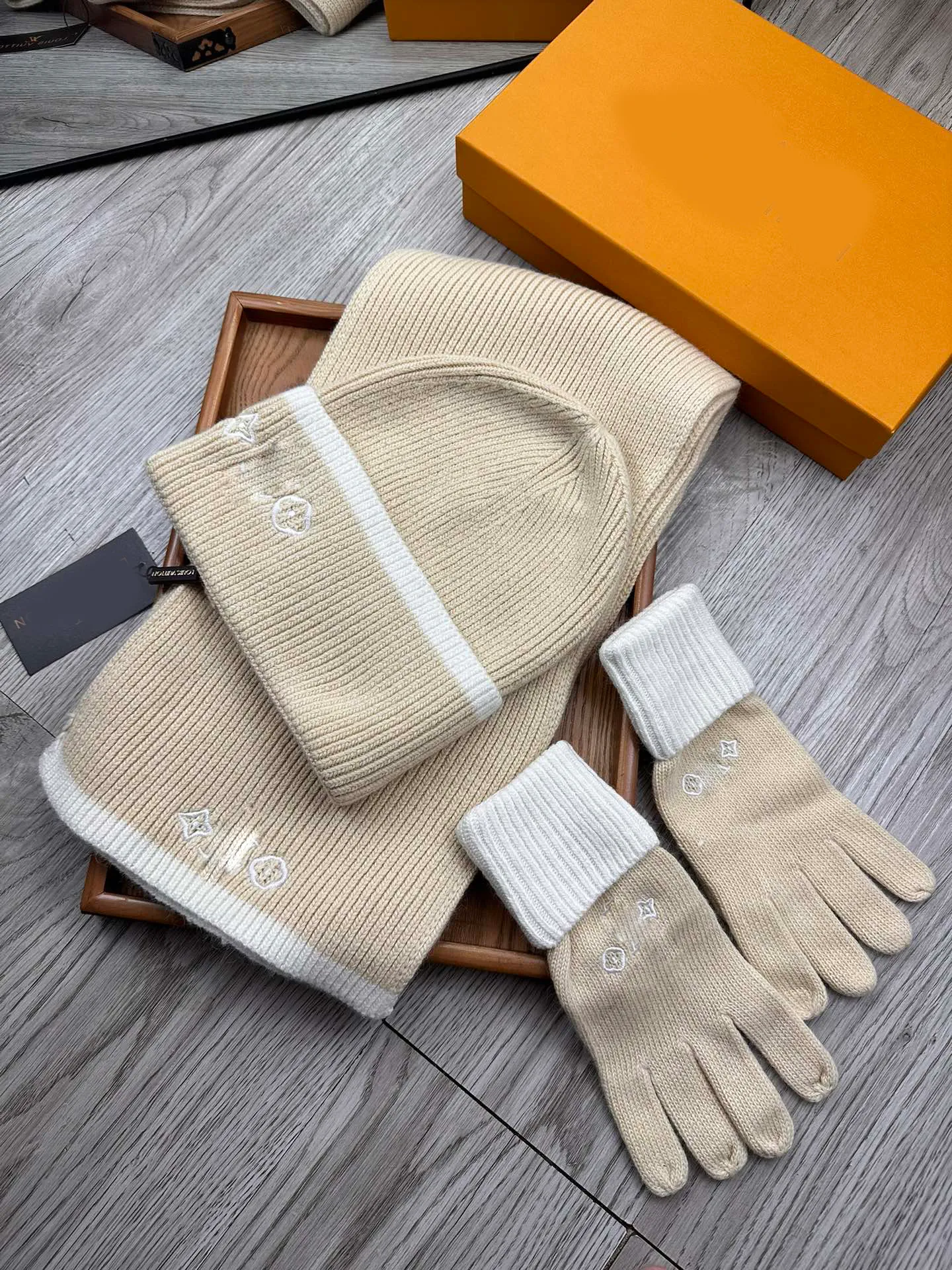Women\'s Winter Knit Hat Beanie Scarf with Touch Screen Gloves Set, Khaki KOITHOT 5 Pcs Women Winter Beanie Hat Gloves Scarf Set, Warm  main image 2